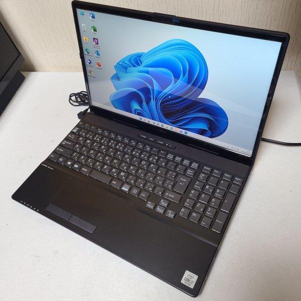 クリスマスファッション 富士通 高速起動 最新Win11搭載 FMV SSD1TB