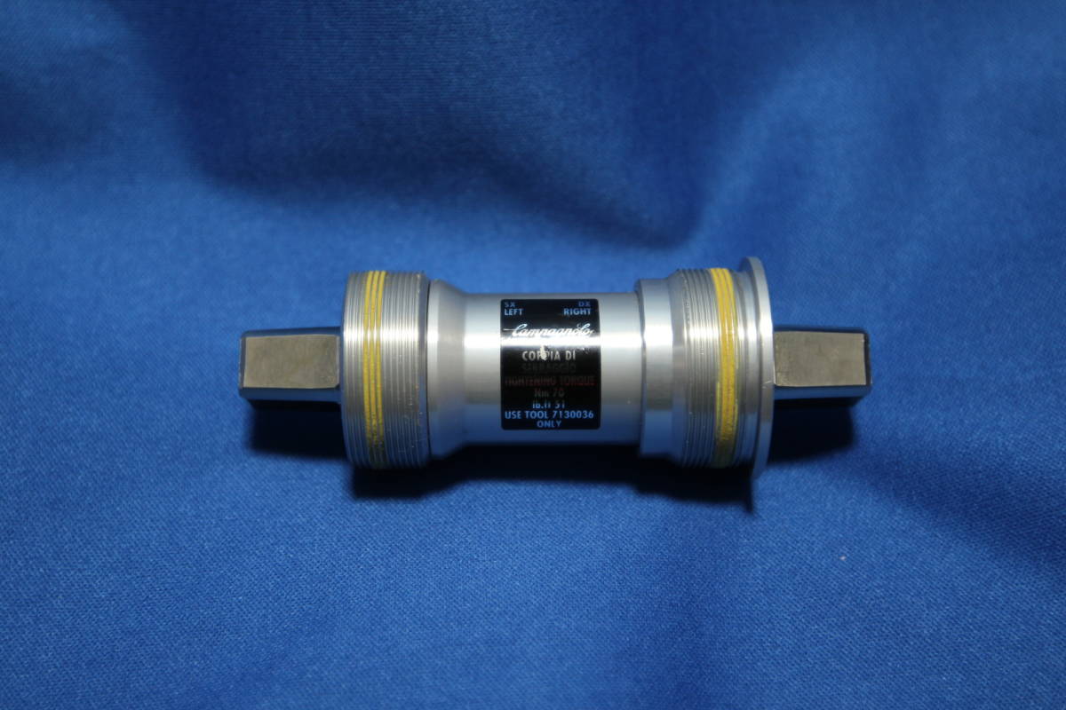 ★決算特価商品★ コーラス カンパニョーロ 111mm Bm 新品未使用 イタリアン ITA ボトムブラケット