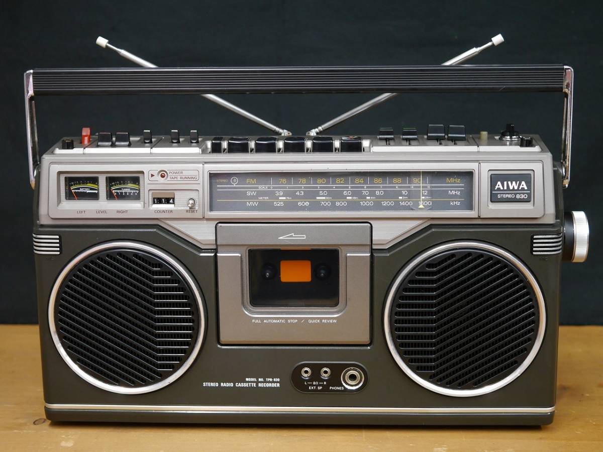 AIWA アイワ TPR-830 昭和レトロ アンティーク 3バンド ステレオラジオ