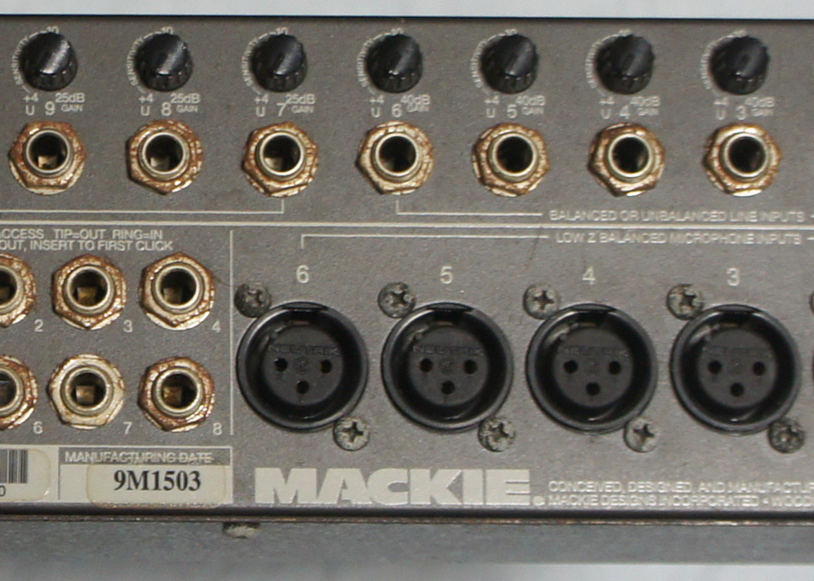 □□□MACKIE CR1604 16ch アナログミキサー 動作品 マッキー □□□MACKIE CR1604 16ch アナログミキサー 動作品 マッキー