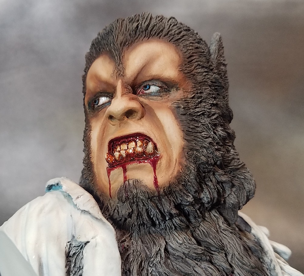 マイクヒル原型　WEREWOLF(吸血狼男)バストモデル　キット完成品