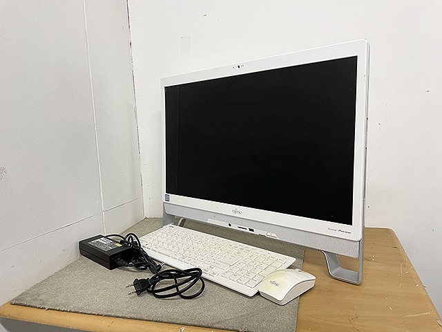 MMD44144相 富士通 一体型PC FMVF70YDW FH70/YD i7-6700T 2.8GHz 4GB