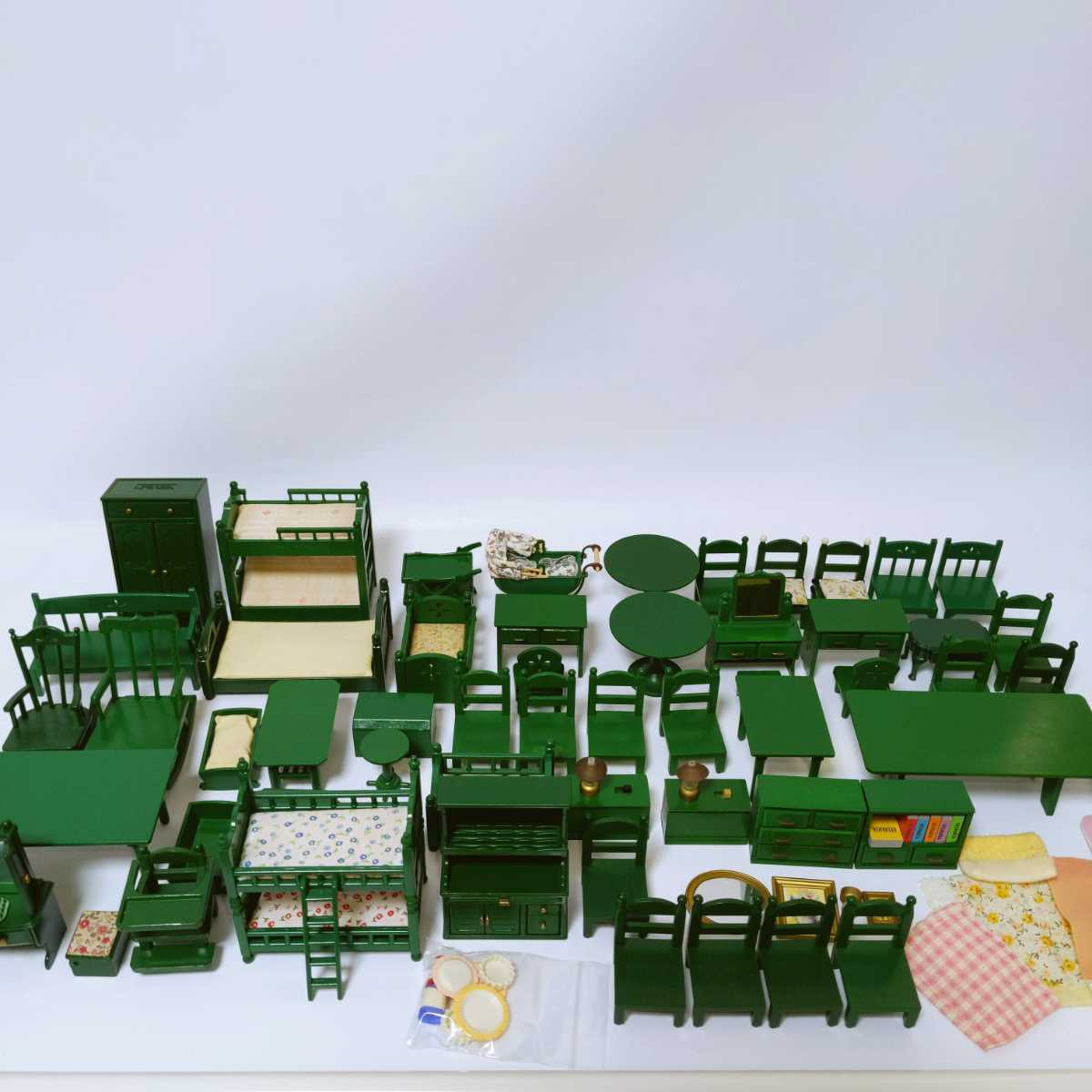 緑色ミニチュア家具セット Yahoo!オークション - 【美品】シルバニアファミリー 緑の家具