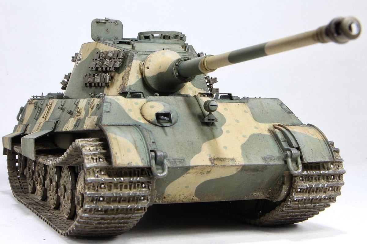 1/35 ドイツ キングタイガー 最後期型 3月最終生産車 完成品