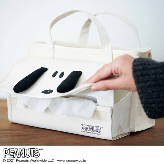 SNOOPY Snoopy * keep ... handle attaching! tissue BOX. can be stored! interior bag SPRiNG springs 2022 year 2 month number appendix PEANUTS