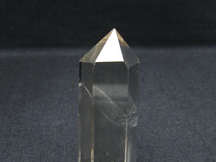 誠安◆天然石高級品ライトニング水晶六角柱[T60-22804]_画像2
