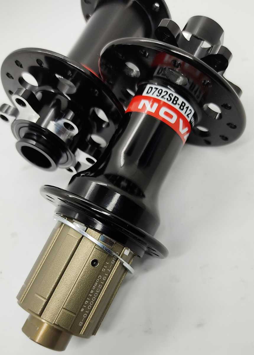 未使用) NOVATEC 軽量ハブ ブースト規格 前後 28ホール mtb ホイール
