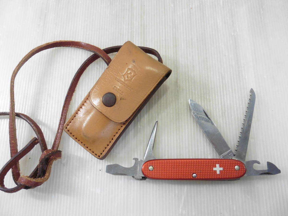 アウトドア用品 victorinox/ビクトリノックス マルチツール レザーケース付 USED T250