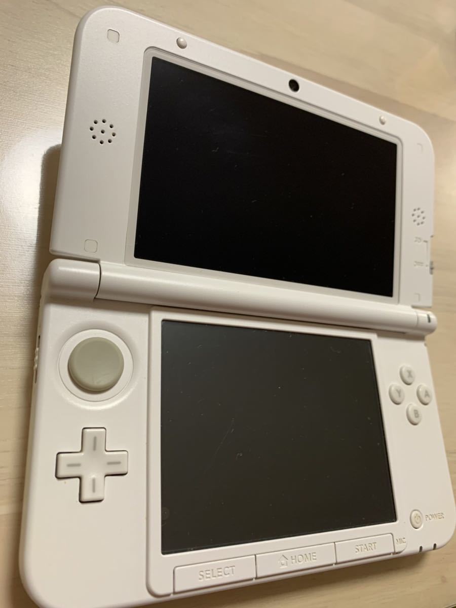 【画面傷なし】ニンテンドー3DS LL ホワイト【メーカー生産終了】