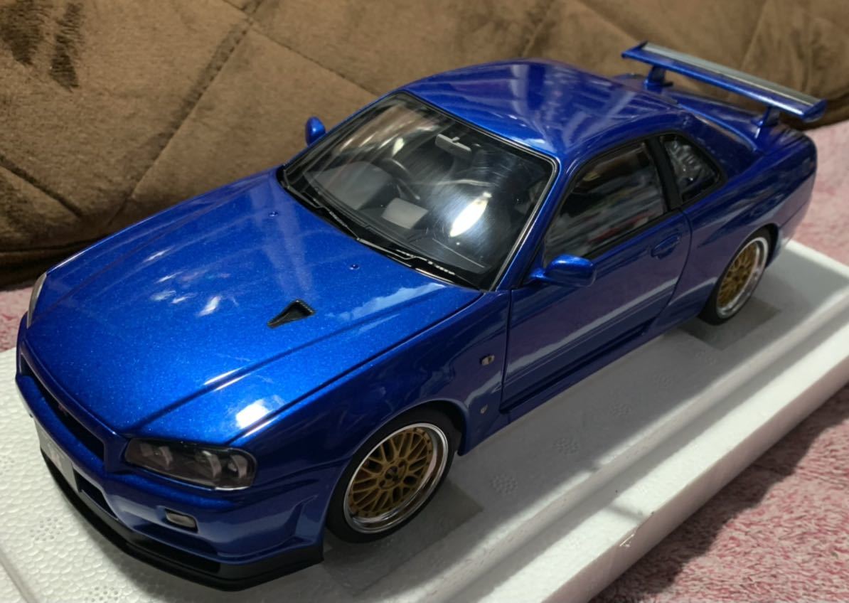 オートアート 1/18 ニッサン スカイライン GT-R R34 V スペック Ⅱ BBS