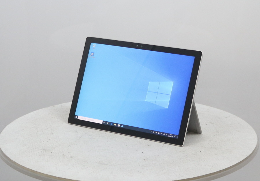 Microsoft 1724 タブレット Surface Pro 4 256GB Win10 Core i5-6300U