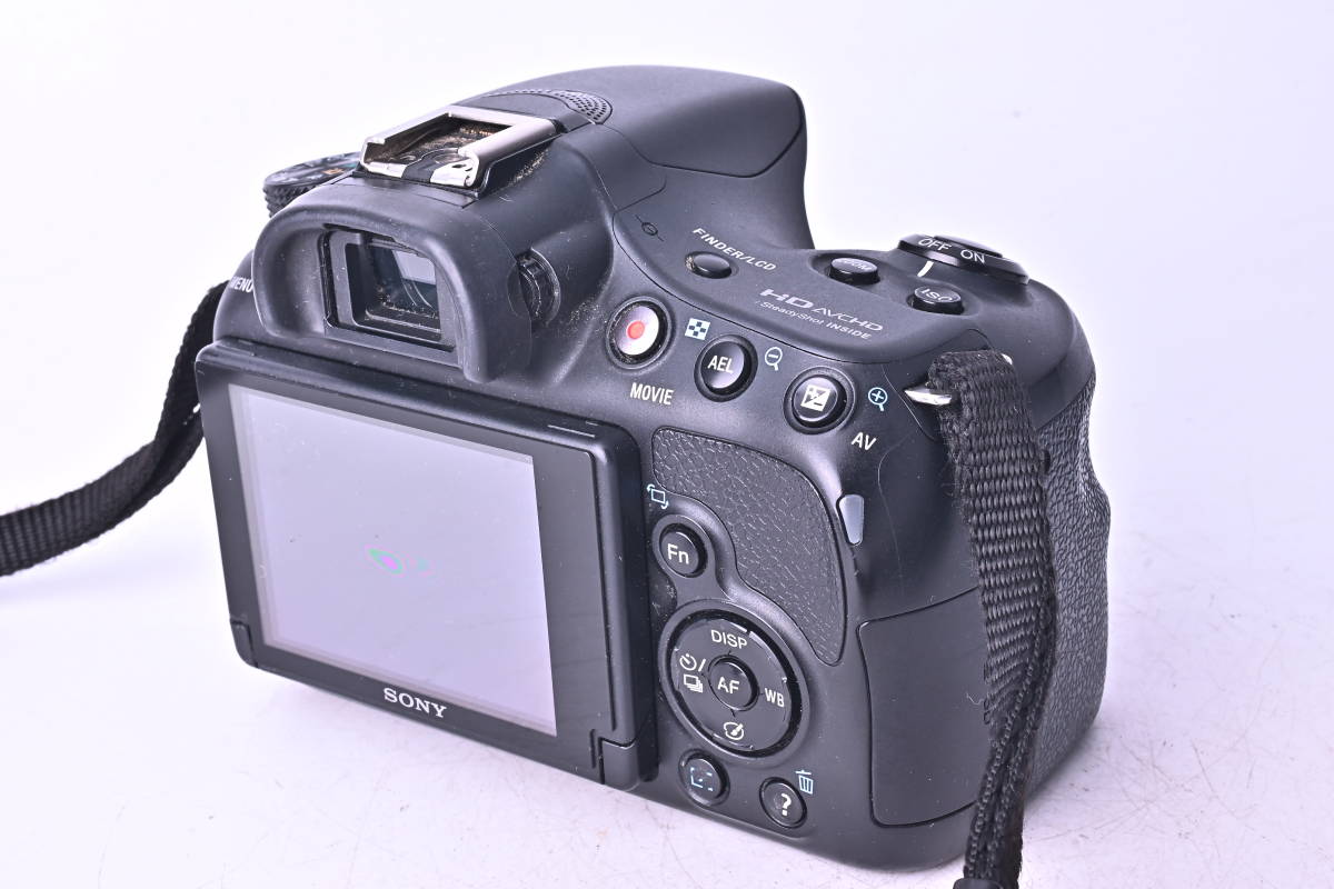 C5-2461 SONY ソニー α58 DT 18-135mm f/3.5-5.6 SAM 一眼レフデジタルカメラ オートフォーカス 充電器有_画像3