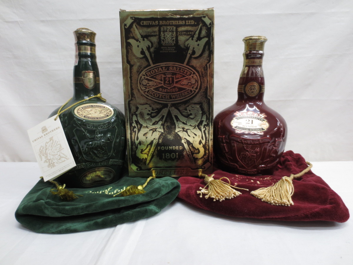 ウイスキー ROYAL SALUTE ロイヤル サルート 21年 緑 赤 陶器 ボトル SCOTCH スコッチ 1000ml/40％  700ml/40％ 2本 セット 未開栓 古酒