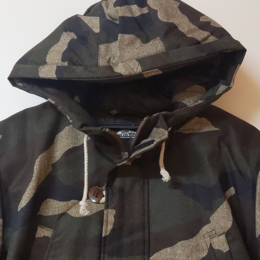 新品 S カモジャケット バンズ VANS 迷彩|Yahoo!フリマ(旧 新品 S カモジャケット バンズ VANS 迷彩|Yahoo!フリマ(旧