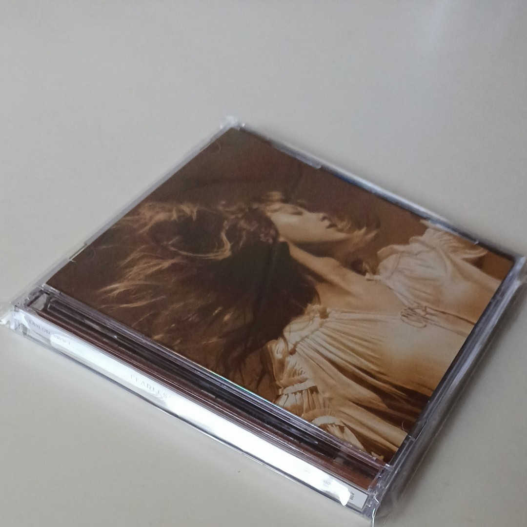 ■テイラー・スウィフト Fearless (Taylor's Version) 2CD新品開封品EU輸入盤