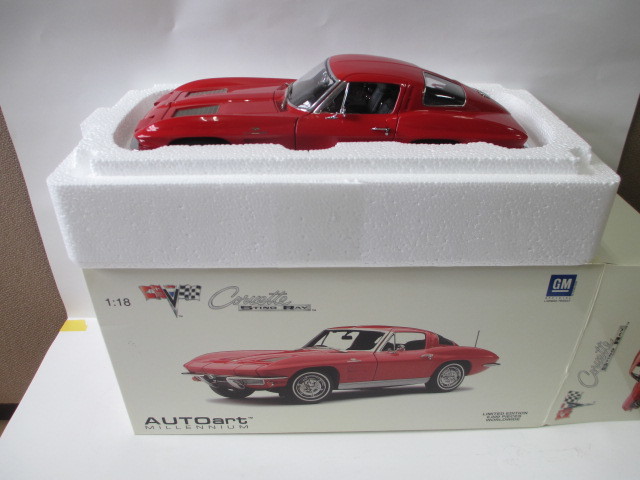 新品 1/18 オートアート シボレー コルベット 1963 クーペ レッド 限定