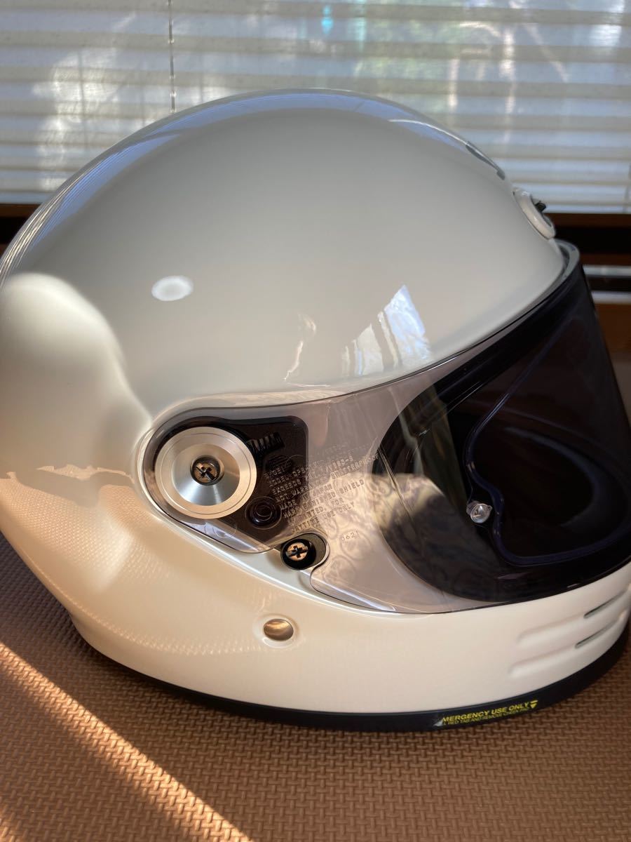 SHOEI グラムスター オフホワイト Mサイズ メロースモーク SHOEI グラムスター オフホワイト Mサイズ メロースモーク