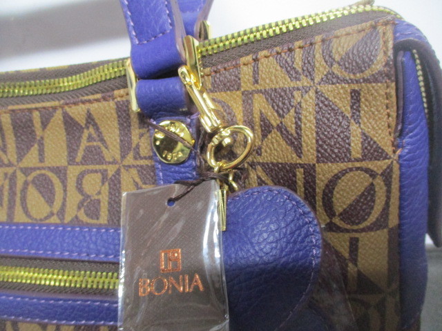 N854/ bonia ボニア 牛革 レディースバッグ 鞄 かばん レザーバッグ 
