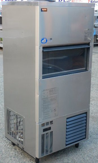 西濃営業所止め)2010年製 サンヨー SIM-S240VN 240kg 製氷機 3相200V 西濃営業所止め)2010年製 サンヨー SIM-S240VN 240kg 製氷機 3相200V