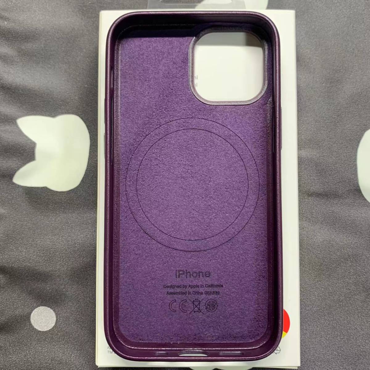 iPhone 13 mini Magsafe対応 レザーケース カバー 耐衝撃 ダーク iPhone 13 mini Magsafe対応 レザーケース カバー 耐衝撃 ダーク
