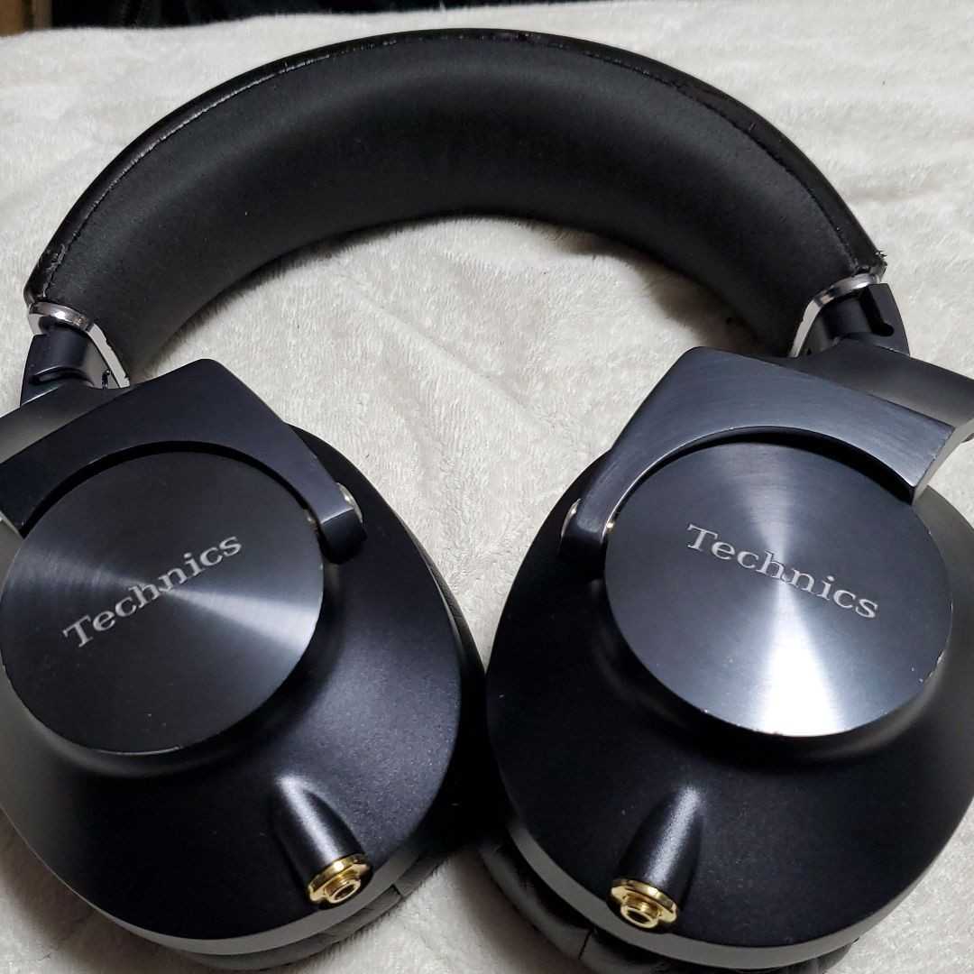 Technics EAH-T700 音だしOK 状態悪い Technics EAH-T700 音だしOK 状態悪い