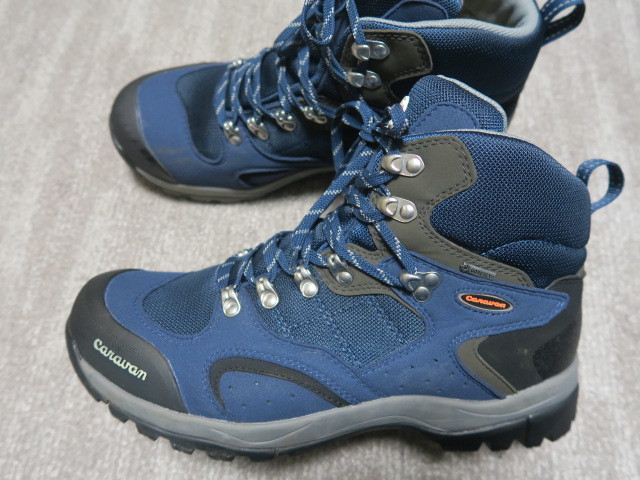 良品☆人気定番 防水 caravan (キャラバン) 登山靴 GORE-TEX