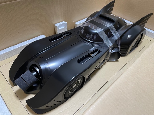 ☆新品未使用!☆HOT TOYS ホットトイズ バットマン 1/6 ムービー