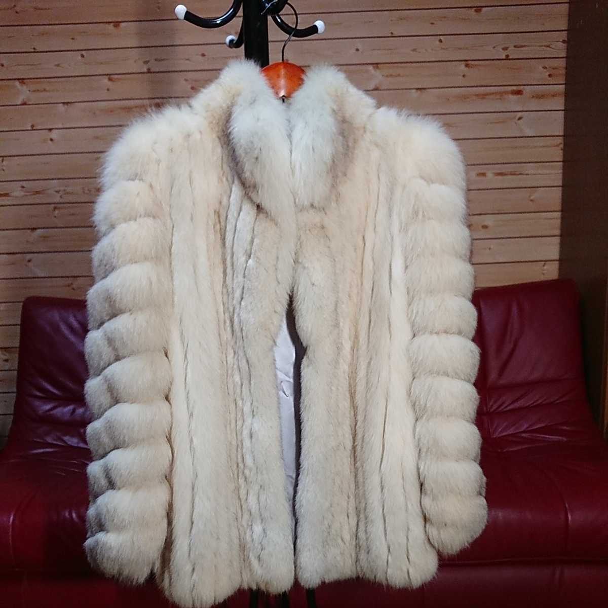 雑誌で紹介された 【高級】SAGAFOX セレモニー 11 ファーコート 高級毛皮コート ホワイト - 毛皮/ファーコート - hlt.no