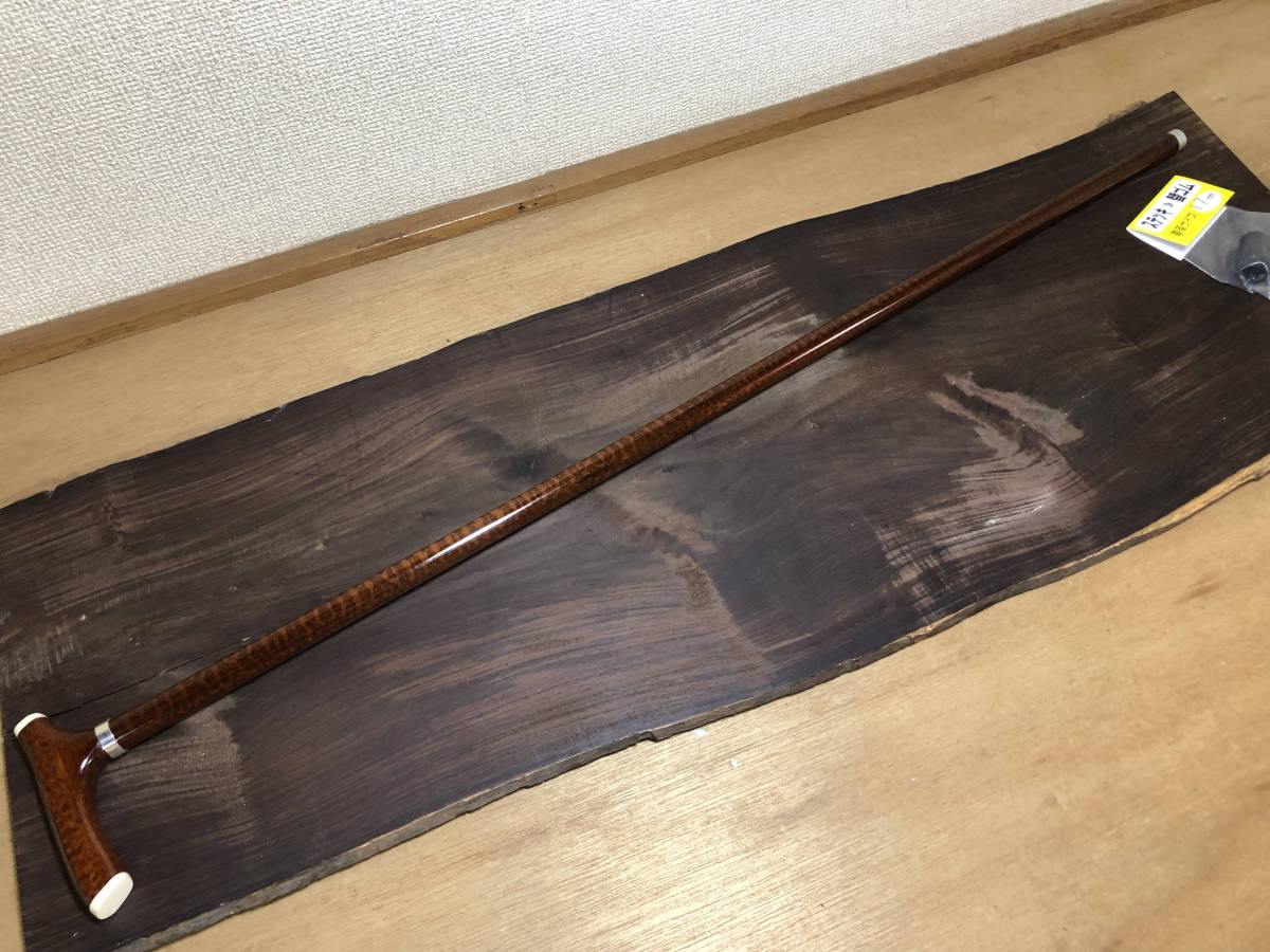 スネークウッド最高級銘木☆純銀 ☆新品☆ ステッキ ☆杖☆ 一 スネークウッド最高級銘木☆純銀 ☆新品☆ ステッキ ☆杖☆ 一