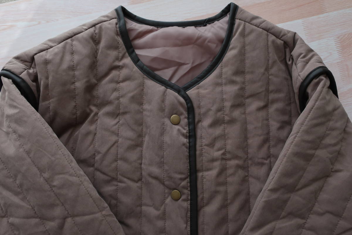 フリーサイズ　M～L　キルトジャケット　ジャンパー　上着　ノーカラージャケット　美品　送料無料