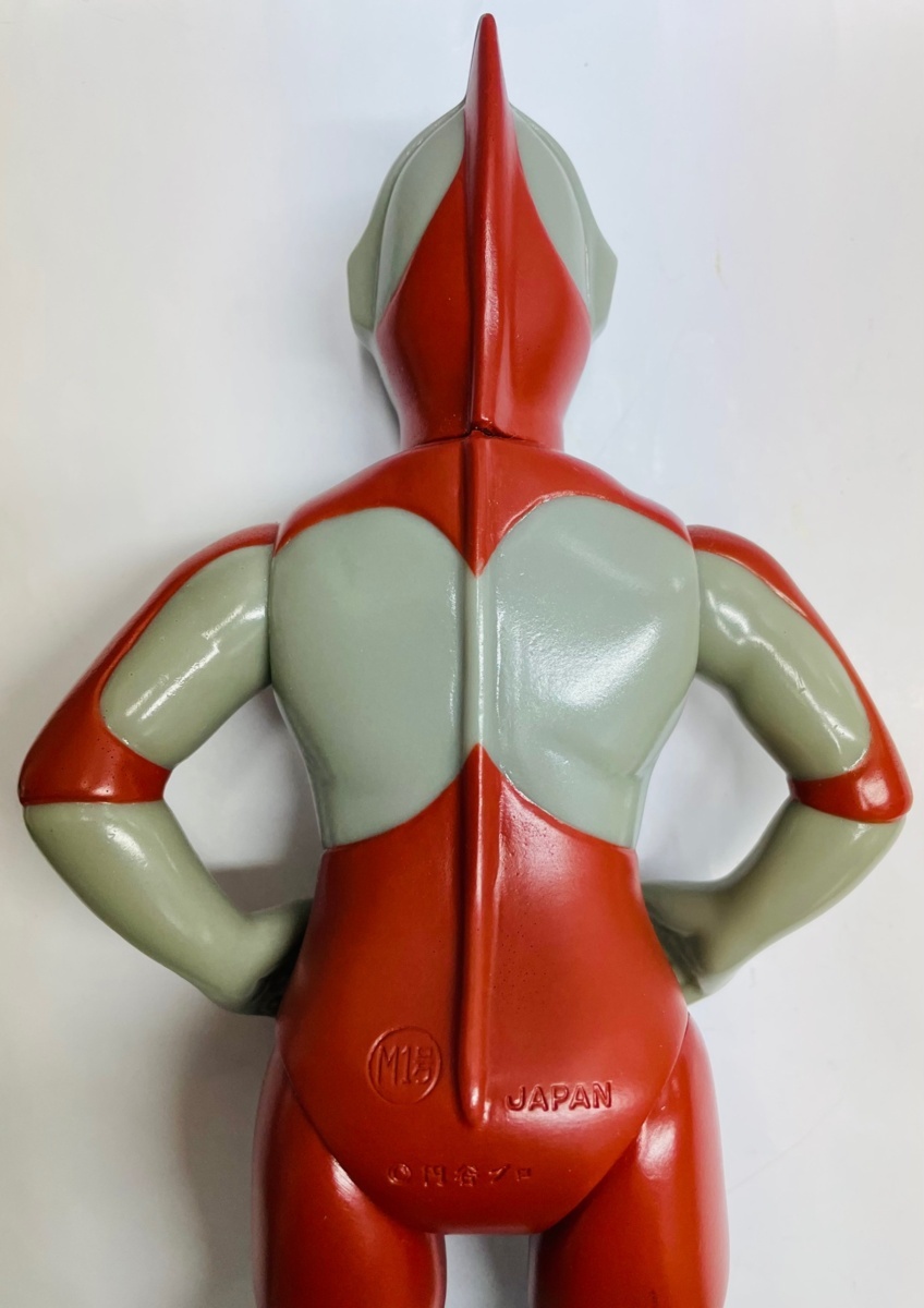 ○ウルトラマン(Aタイプ) ソフビフィギュア M1号 グレー成形 ○ウルトラマン(Aタイプ) ソフビフィギュア M1号 グレー成形