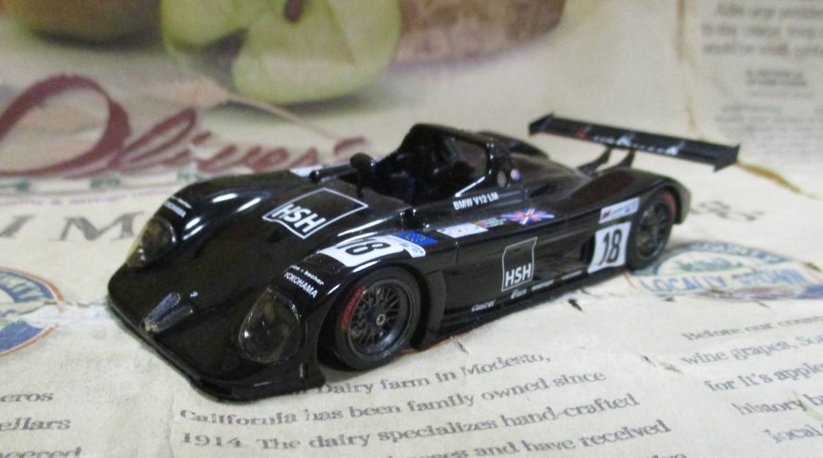 大人気 模型車 カー モデル フォード メタルアース【未開封 大人気 模型車 カー モデル フォード メタルアース【未開封