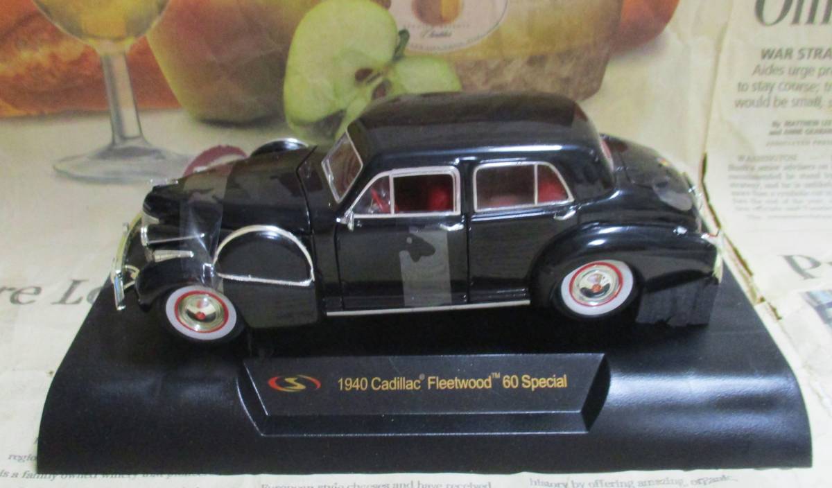 * out of print *Signature Models*1/32*1940 Cadillac Fleetwood 60 Special black ≠ Franklin Mint 