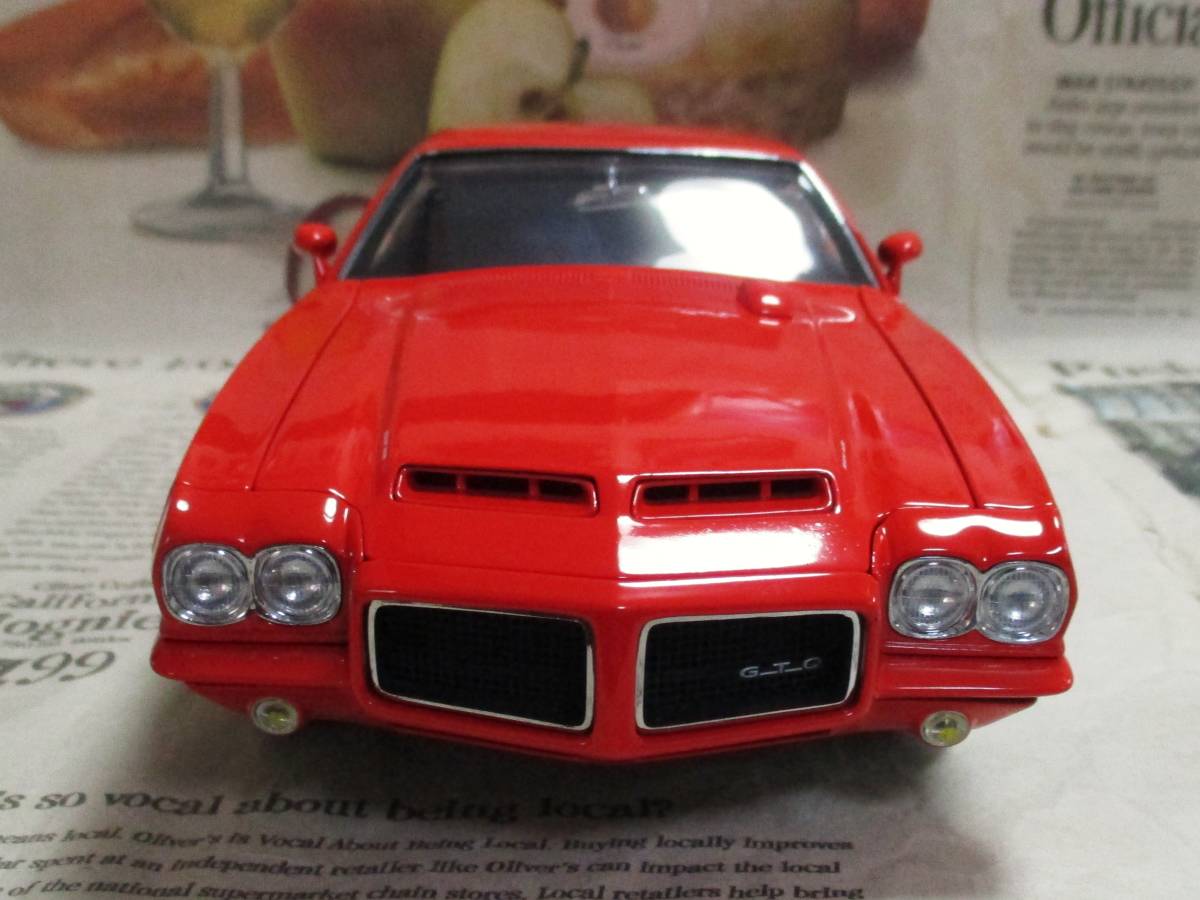 * редкость распроданный * мир 3996 шт. *GMP*1/18*1972 Pontiac GTO Hardtop красный ≠EXOTO
