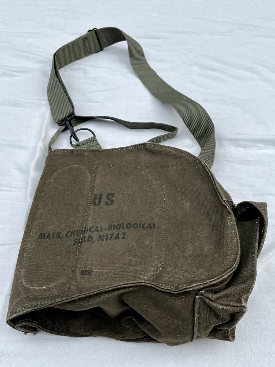 ★ 送料込み ベトナム戦 米軍 M17A2 ガスマスクバッグ 米軍 USミリタリー 美品 US ARMY ★の画像2