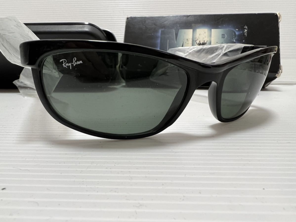 Yahoo!オークション - 新品 B&L Ray Ban プレデター 2 MIB 黒 Yahoo!オークション - 新品 B&L Ray Ban プレデター 2 MIB 黒