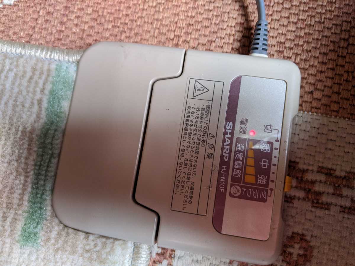 未使用 シャープ SHARP ホットカーペット 1畳用 ダニアウト 未使用 シャープ SHARP ホットカーペット 1畳用 ダニアウト