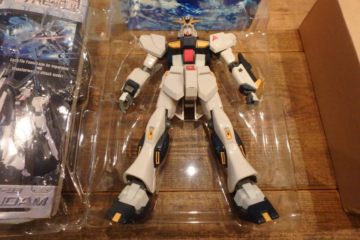 超希少 絶版 DXアクション RX-93 νガンダム 美品 RX93 ニュー 超希少 絶版 DXアクション RX-93 νガンダム 美品 RX93 ニュー