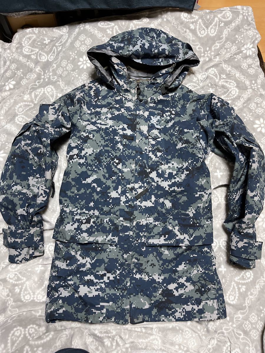 最大68%オフ! 新品 US.NAVY NWU ブルー ゴアテックスパーカー L 63