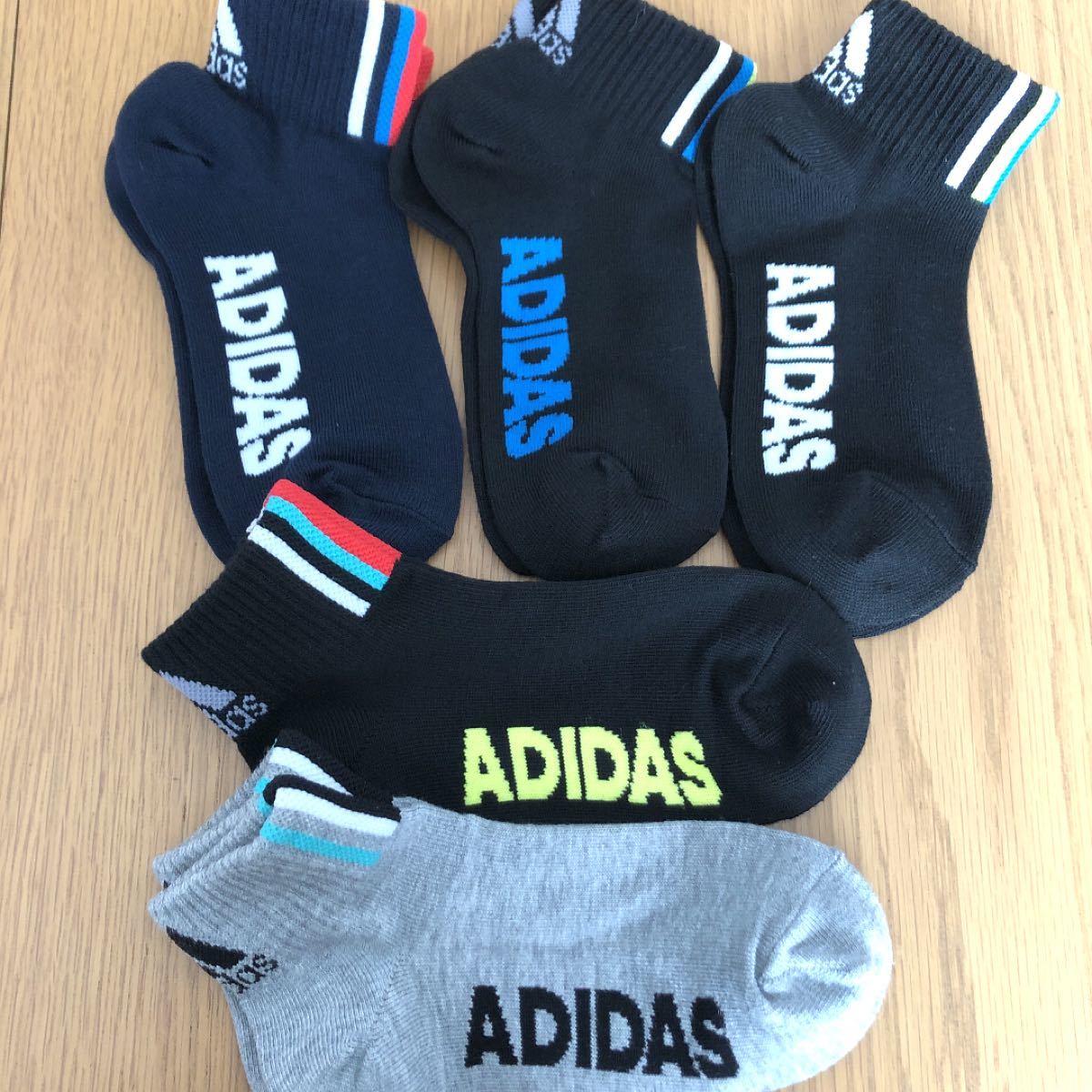 コストコ♪　adidas アディダス　靴下 ソックス　5足セット② 21〜23