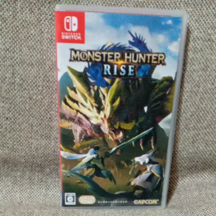 Switch　MONSTER HUNTER RISE 