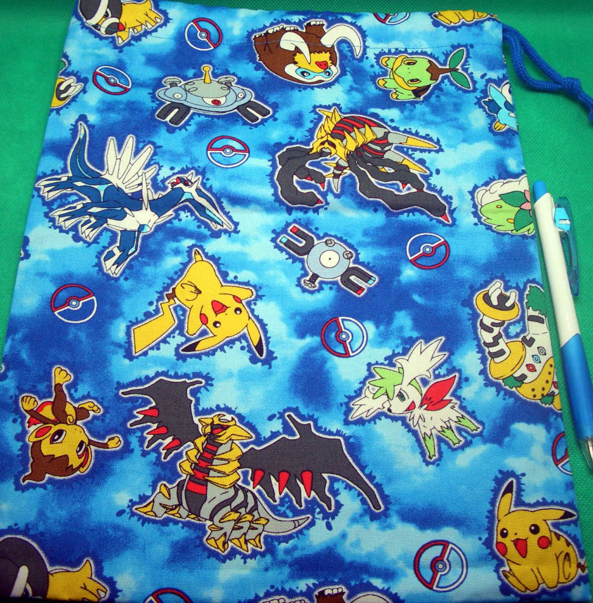 手作り 給食袋 大きめ ポケモン dp シェイミ ギラティナ 青 まだら 男の子 片手絞り ハンドメイド 製造終了生地 巾着 体操着入れ 売買されたオークション情報 Yahooの商品情報をアーカイブ公開 オークファン Aucfan Com 手作り 給食袋 大きめ ポケモン dp シェイミ ギラティナ 青 まだら 男の子 片手絞り ハンドメイド 製造終了生地 巾着 体操着入れ 売買されたオークション情報 Yahooの商品情報をアーカイブ公開 オークファン Aucfan Com
