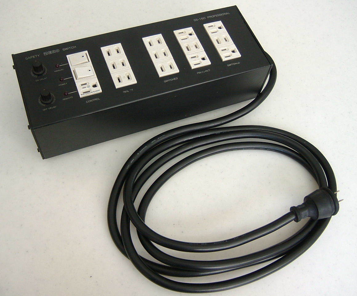 CSE 電源タップ SAFETY ZERO SWITCH SS-150 Professional CSE 電源タップ SAFETY ZERO SWITCH SS-150 Professional