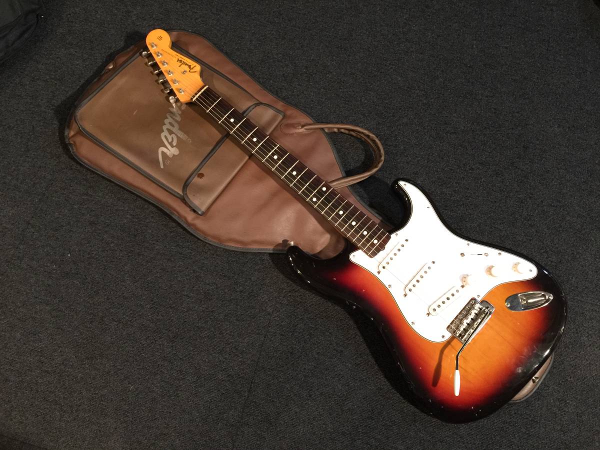 No.125021 1983年 Fender Japan ST62-65 3TS/R JVシリアル！_画像1