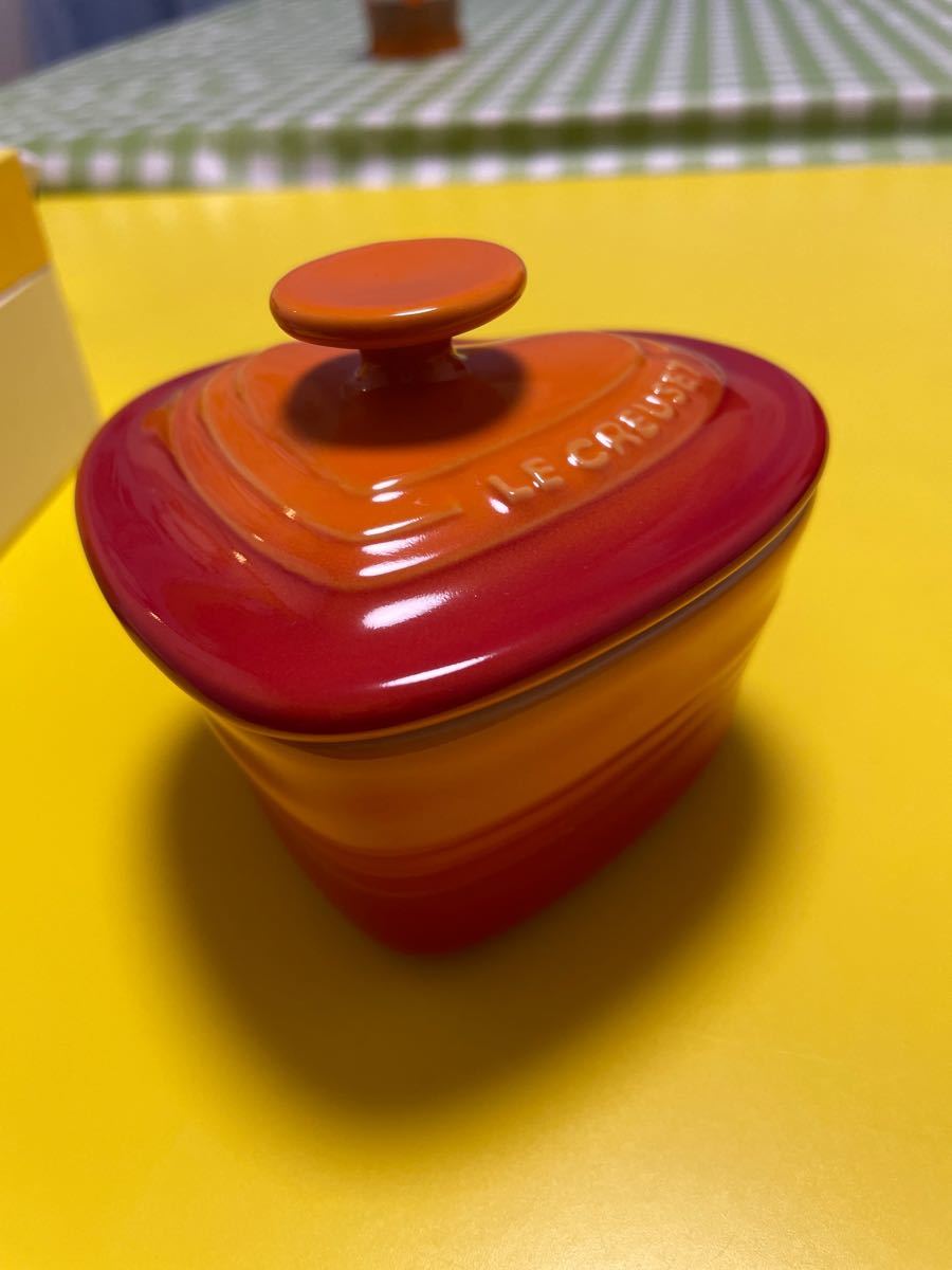 ル・クルーゼ　 LE CREUSET