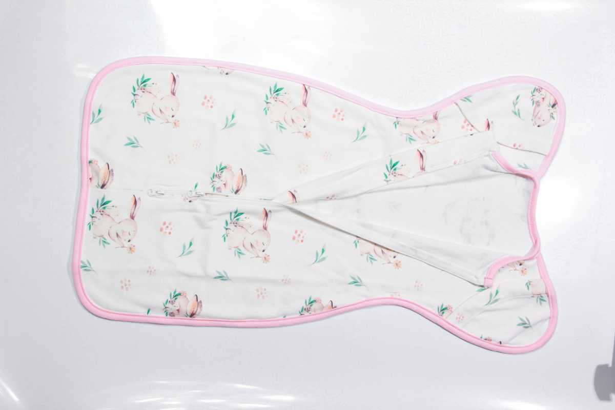  new goods blanket night crying . measures newborn baby clothes goods for baby celebration of a birth baby pink 