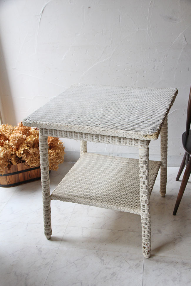 □店頭価格 ¥49500□ロイドルームテーブル76□LLOYD LOOM