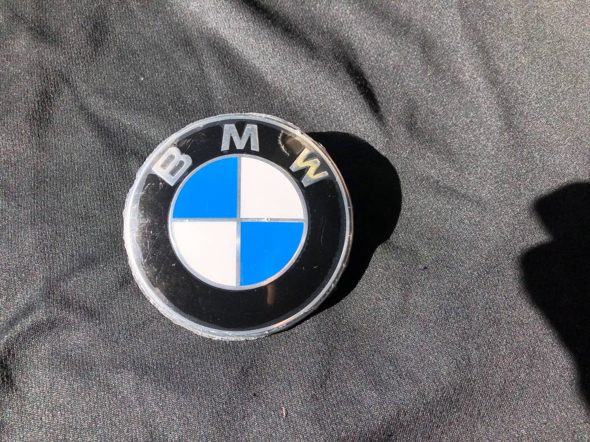 BMW 82mm エンブレム　Made In Germany　E36 E46 E90 E91 E92 E93 E60 E82 Z3 X5 ④_保護フィルムが貼ってあります。