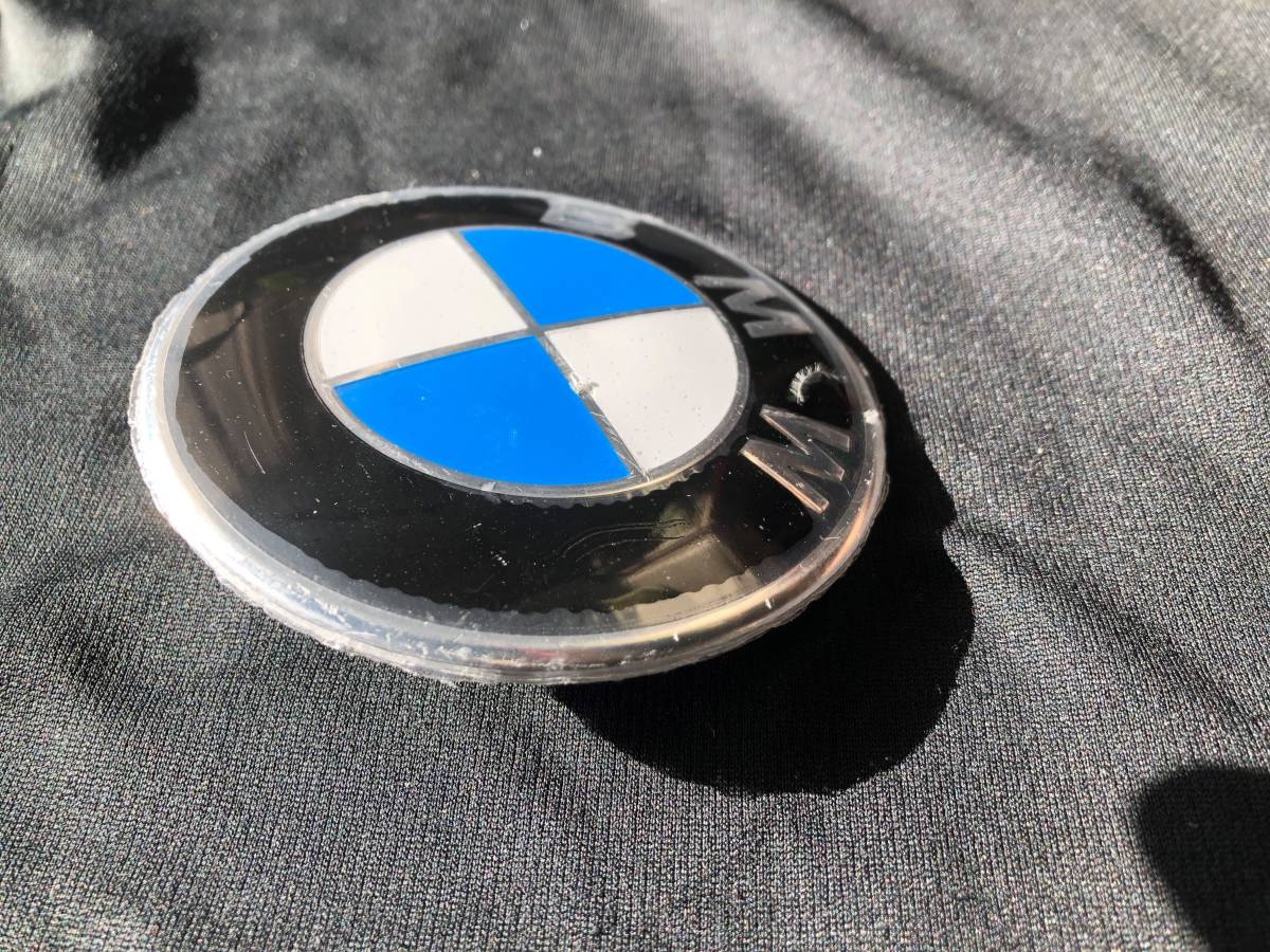 BMW 82mm エンブレム　Made In Germany　E36 E46 E90 E91 E92 E93 E60 E82 Z3 X5 ④_保護フィルムが貼ってあります。
