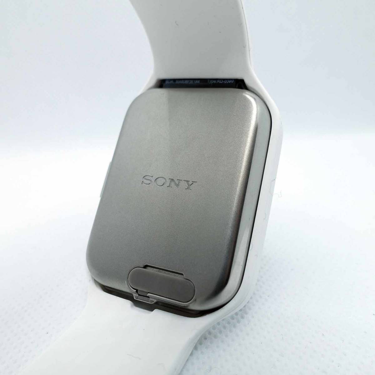 【動作確認済み・美品】SONY ソニー SmartWatch3 スマートウォッチ3